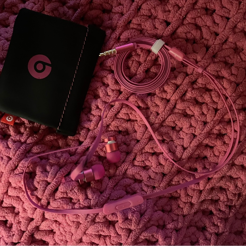 Hot pink beats earbuds